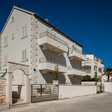בול Vista Apartments מראה חיצוני תמונה
