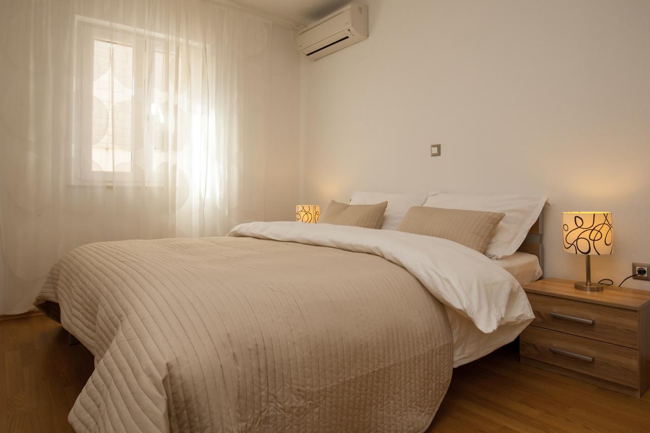 בול Vista Apartments מראה חיצוני תמונה